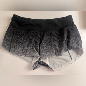 Lululemon Speed Up Shorts 2.5